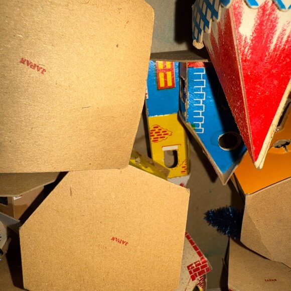 Antique Putz Sleepy Christmas Village 12 House Set Lights do not work Japan Read - Picture 7 of 10